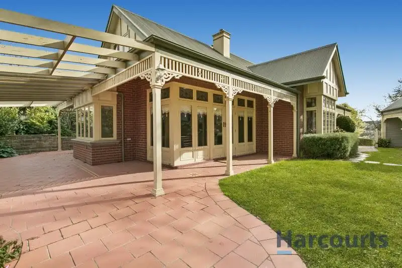 Main view of Homely house listing, 5 Hunter Crescent, Warragul VIC 3820