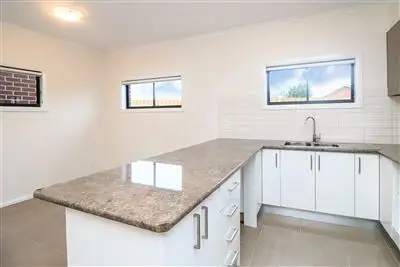 1/7 Saturn Street, Newcomb VIC 3219