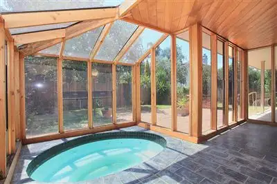 Fourth view of Homely house listing, 10 Glenview Court, Avondale Heights VIC 3034