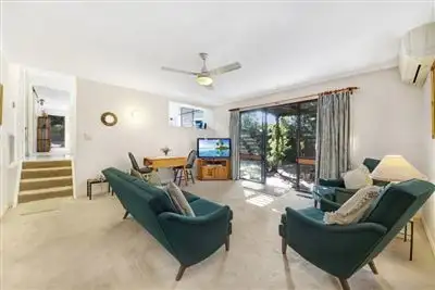 Fourth view of Homely house listing, 11 Barnesdale Drive, Vermont VIC 3133