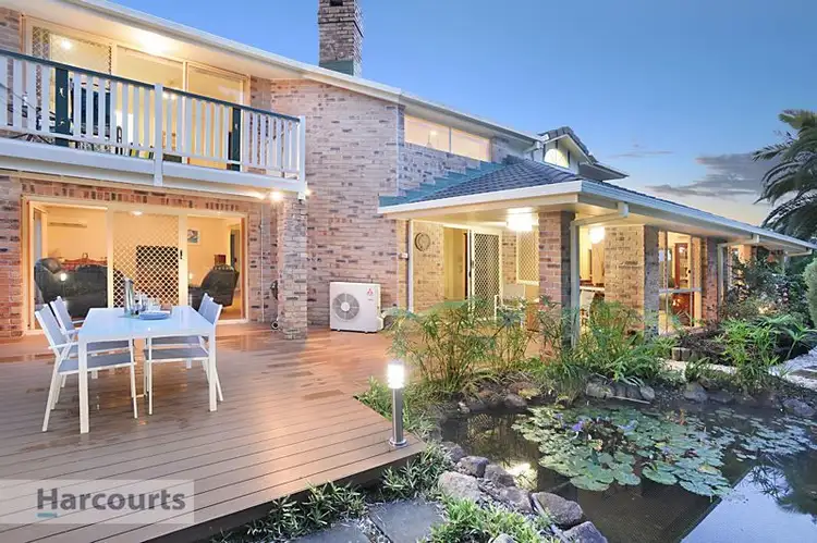 8 Jessica Court, Eatons Hill QLD 4037