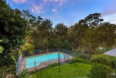 18 Candowie Crescent, Baulkham Hills NSW 2153