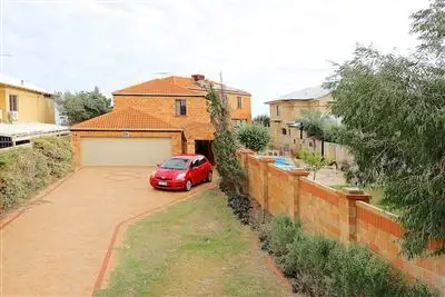 64 Hickman Road, Silver Sands WA 6210