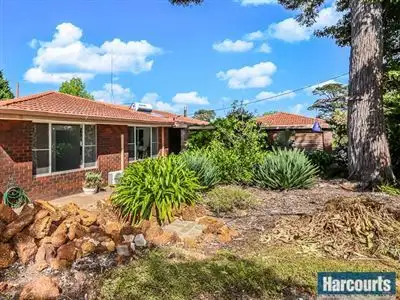 21 Bridgwood Road, Lesmurdie WA 6076
