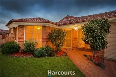 9 Wood Road, Narre Warren South VIC 3805