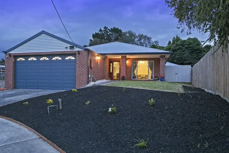 7 Daniel Court, Langwarrin VIC 3910