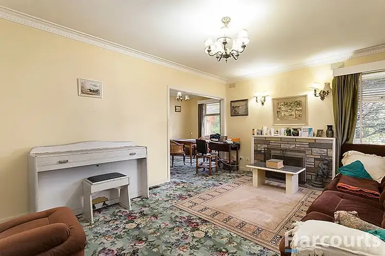 Second view of Homely house listing, 8 St Albans Street, Mount Waverley VIC 3149