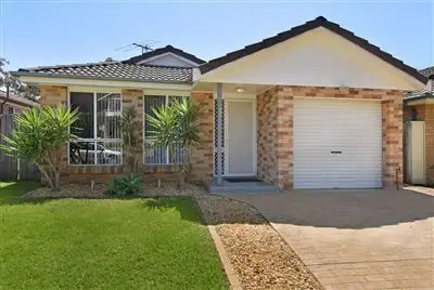 25 Woburn Abbey Court, Wattle Grove NSW 2173