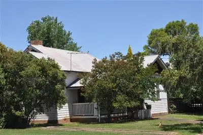 28 Oxford Rd, Scone NSW 2337