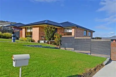 12 Nirranda Court, Oakdowns TAS 7019