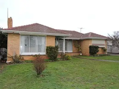 9 Tuson Street, Ararat VIC 3377