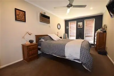 Fourth view of Homely house listing, 21 Wentworth Court, Lavington NSW 2641