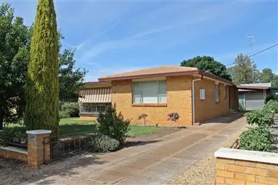 16 Brown Street, West Wyalong NSW 2671