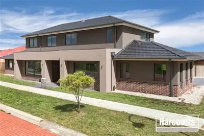 83 Melzak Way, Berwick VIC 3806
