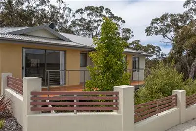 Main view of Homely unit listing, 2/620 Oceana Drive, Tranmere TAS 7018