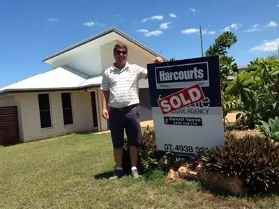 3 Yarrow Drive, Lammermoor QLD 4703