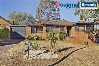 36 Kooloona Crescent, Bradbury NSW 2560