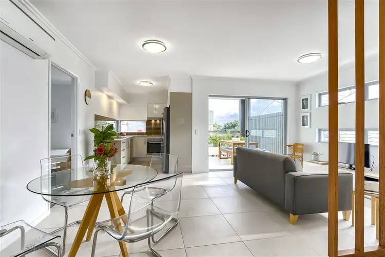 Second view of Homely unit listing, 2/146 Cavendish Road, Coorparoo QLD 4151