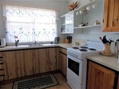 Fifth view of Homely house listing, 27 Ironcliffe Road, Penguin TAS 7316