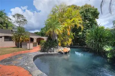 Second view of Homely house listing, 9 Metricup Court, Mermaid Waters QLD 4218