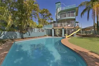 Fourth view of Homely house listing, 2 Apex Street, Balmoral QLD 4171