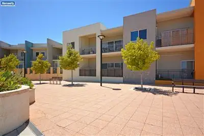 Main view of Homely unit listing, 10/10 Pavonia Link, Clarkson WA 6030