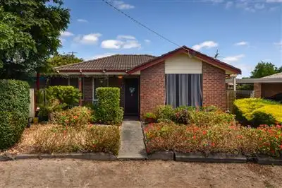 1 Catherine Edeys Place, Hampton Park VIC 3976