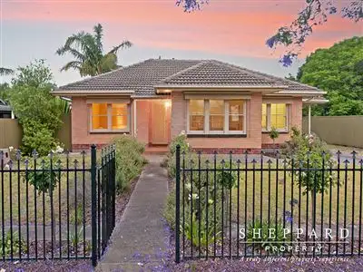 Second view of Homely house listing, 32 Wellington Street, Alberton SA 5014