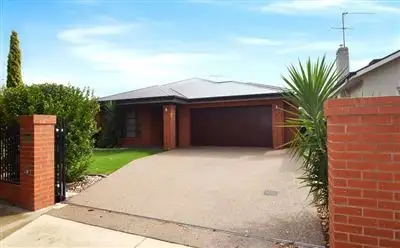 30 Steane Street, Wangaratta VIC 3677