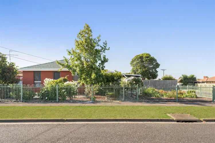 6 Amanda Avenue, Corio VIC 3214