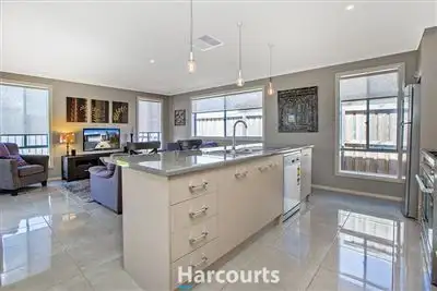 Sixth view of Homely house listing, 11 Weebill Way, Pakenham VIC 3810