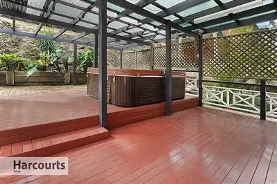 14 Tarcoola Avenue, Ferny Hills QLD 4055