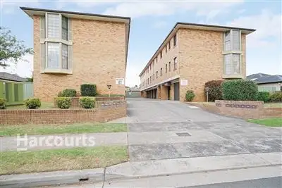 Main view of Homely unit listing, 10/192-194 Lindesay Street, Campbelltown NSW 2560