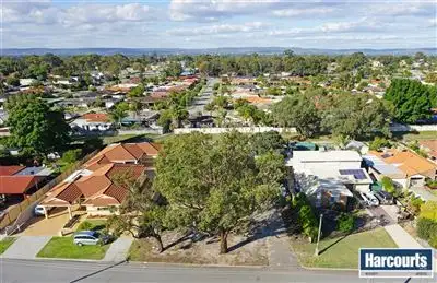 Fifth view of Homely house listing, 30 Walkington Way, Eden Hill WA 6054