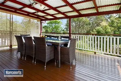 27 Teenan Street, Ferny Hills QLD 4055