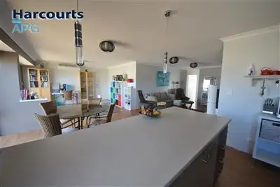 Sixth view of Homely house listing, 7 Barwon Way, Australind WA 6233