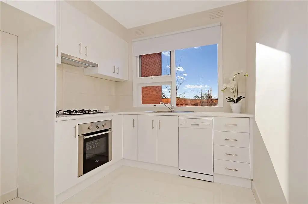 Main view of Homely unit listing, 1/1 Castle Court, Bell Park VIC 3215