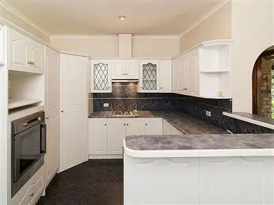 Fifth view of Homely house listing, 10 Wilson Court, Mount Barker SA 5251