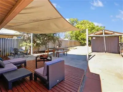 2/52 Camboon Road, Morley WA 6062