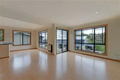 Main view of Homely unit listing, 18/10 Waterworks Road, Dynnyrne TAS 7005