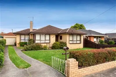 7 Club Avenue, Kingsbury VIC 3083