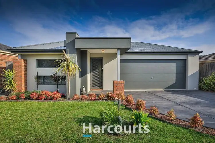4 Kimberley Grove, Pakenham VIC 3810