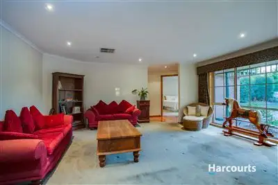 Second view of Homely house listing, 4 Oak Court, Somerville VIC 3912