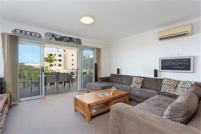 8/65 John Street, Redcliffe QLD 4020