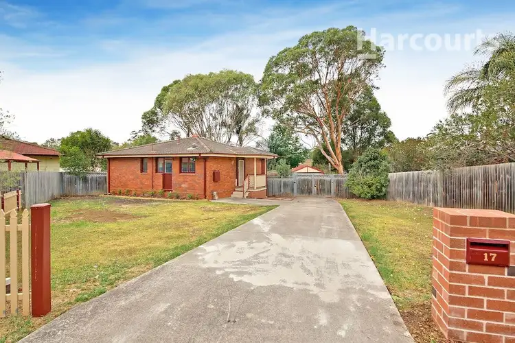 17 Summers Place, Bradbury NSW 2560