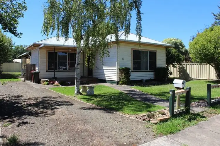 Main view of Homely house listing, 75 Hamilton Place, Hamilton VIC 3300
