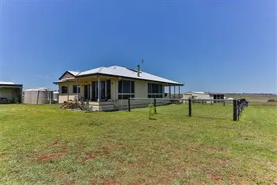 76 Ramsay Road, Cambooya QLD 4358