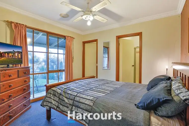 Seventh view of Homely house listing, 4 Balmoral Way, Pakenham VIC 3810