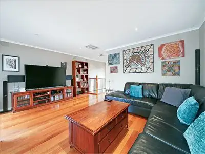 Third view of Homely house listing, 10 Renmark Court, Vermont South VIC 3133