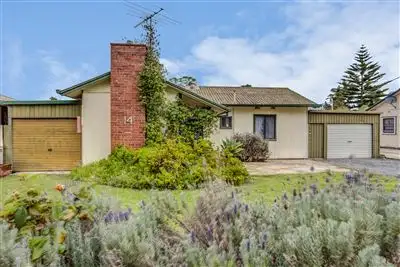 14 Solvay Road, Taperoo SA 5017